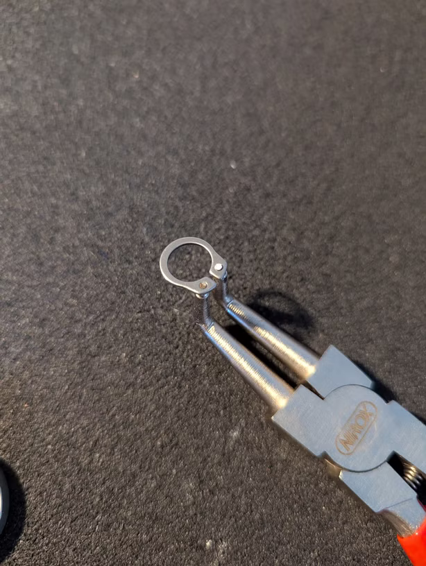 New circlip first view